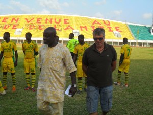 2013 Mounirou DAOUDA et Manuel AMOROS, ancien sélectionneur du Bénin et champion d'Europe avec l'équipe de France de football