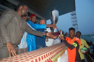 trophée au vainqueur kozaf 6