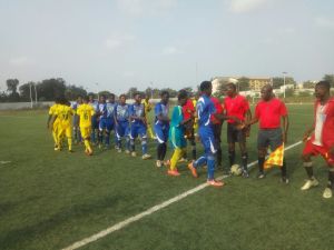 alodo-sports-aspa-avant-match-les-capitaines-et-les-arbitres